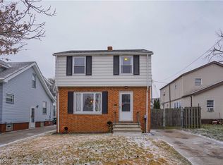 8019 Pinegrove Ave, Parma, OH 44129