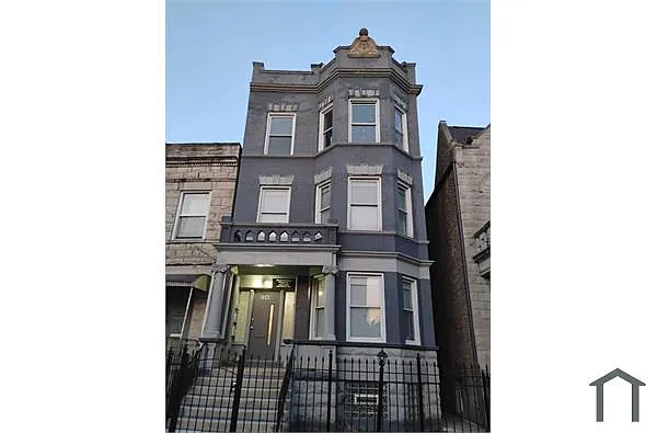 Building Photo - 1249 S Springfield Ave #2-3