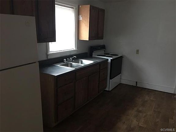 2nd image of 1410 N 26th St