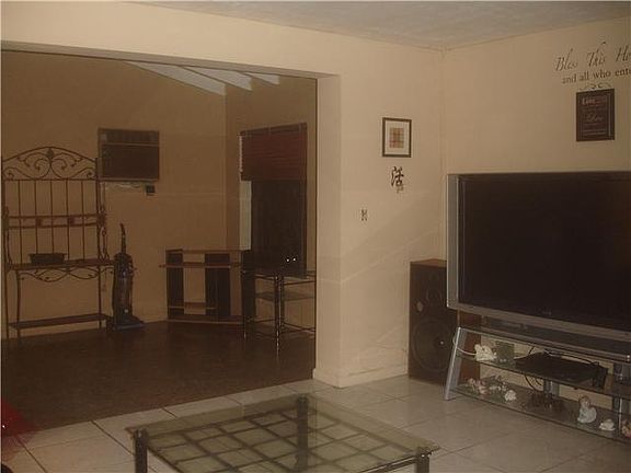3rd image of 18741 NW 43rd Ave