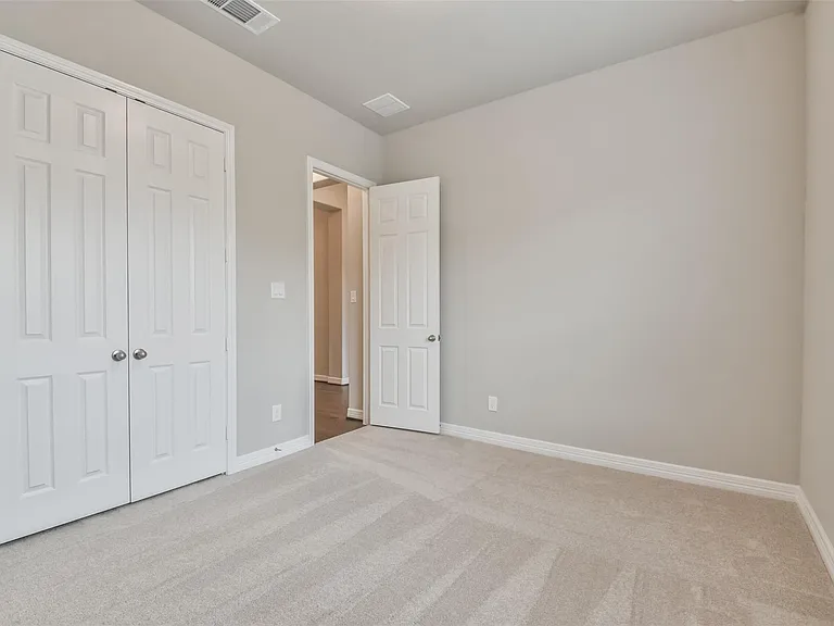 27124 Regal Scott Dr — Photo 35