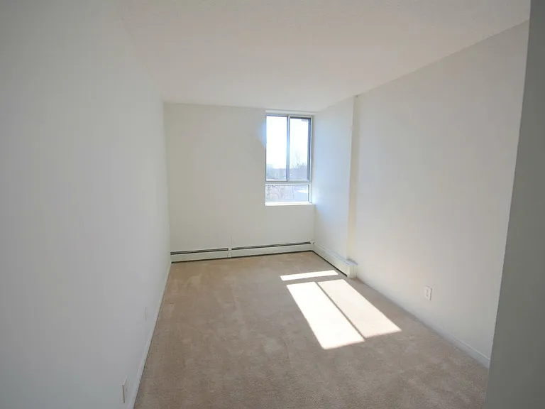 3301 Uplands Dr — Photo 14
