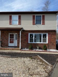 1 Opal Ct #B, Barnegat, NJ, 08005