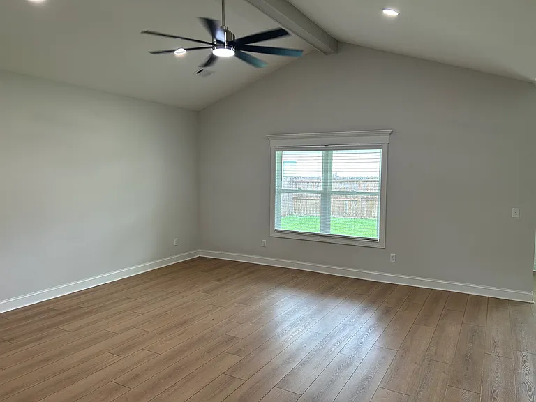 204 Turtle Cove Ln — Photo 4