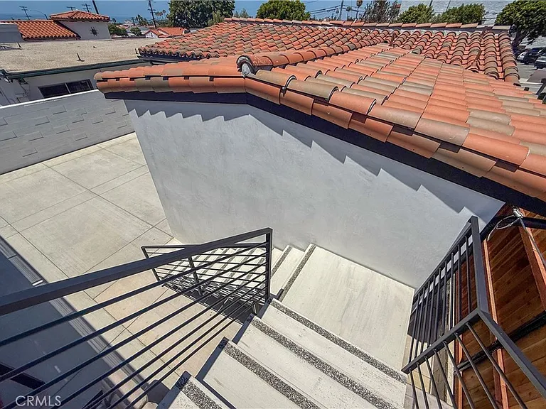 113 Avenida Granada #1 — Photo 20