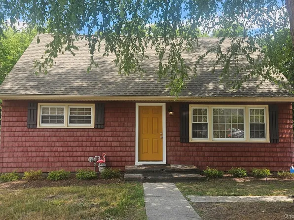 24 Mountain Avenue, Middletown, NY 10940