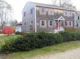 5 5th Ave, York, ME 03909