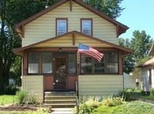 325 Summit Ave, Waterloo, IA 50701