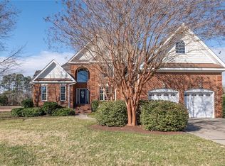 1917 Governors Pointe Dr, Suffolk, VA 23436