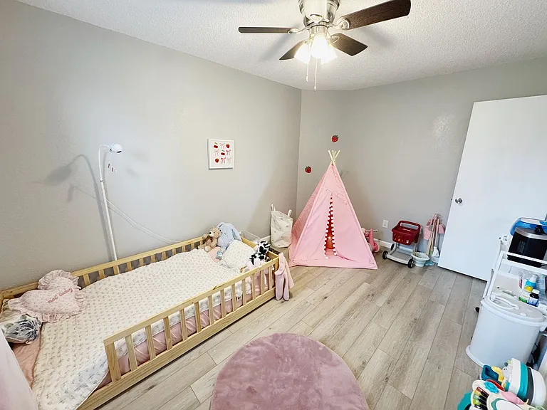 1505 W 8th Street Terr — Photo 11