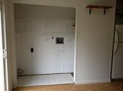 4th image of 212 1st St SE