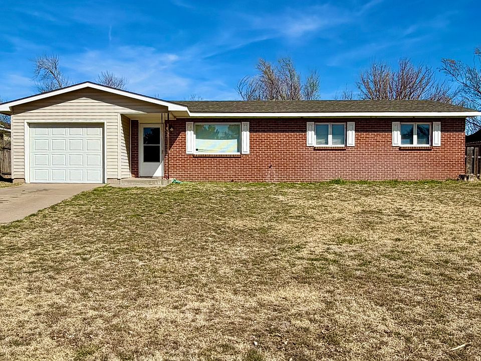 1st image of 1304 S Ojibwa St
