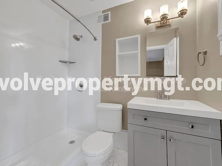 1170 Simmonsridge Dr — Photo 23