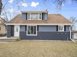 10915 W Stark St, Milwaukee, WI 53225