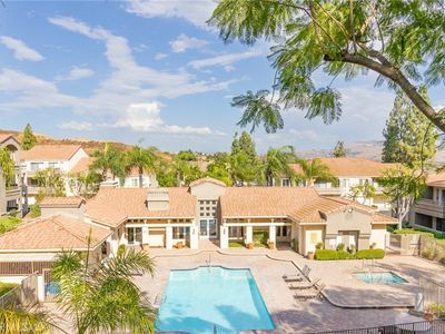 1015 La Terraza Cir Unit 201, Corona, CA, 92879