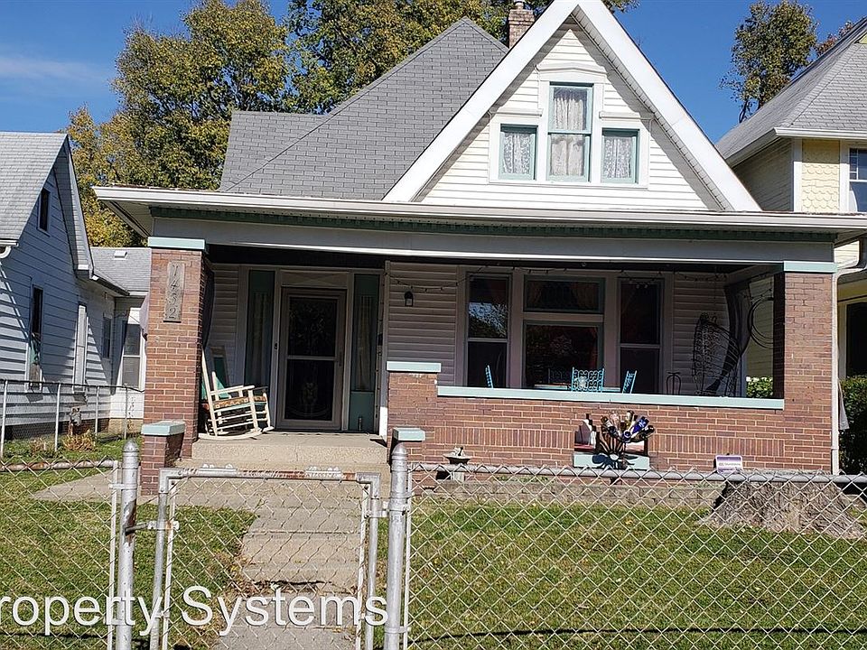 1st image of 1432 Woodlawn Ave
