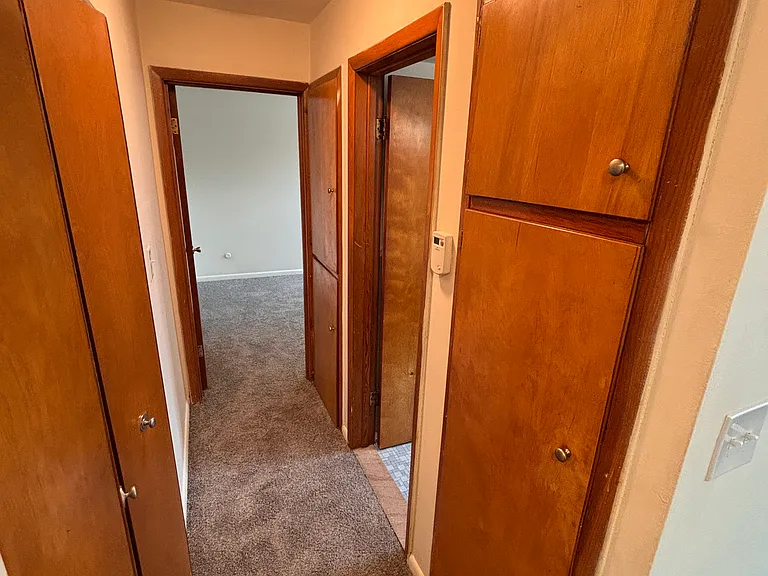 Elmsleigh Apartments — Photo 22