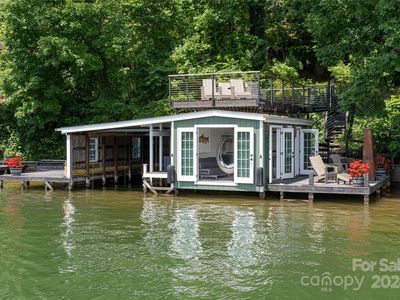 435 Holmes Rd, Lake Lure, NC, 28746