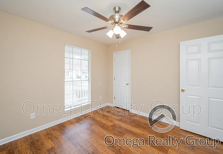 6833 Brittany Pl — Photo 32