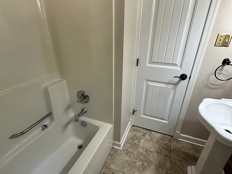 11170 Robious Rd — Photo 37