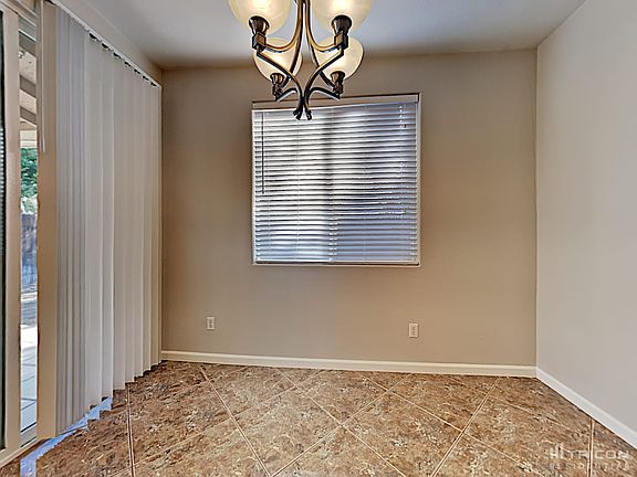 4th image of 2138 Summerfield Ln