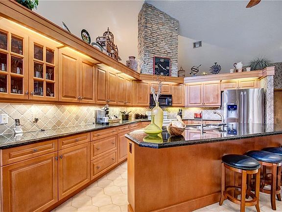 4th image of 1749 NW 88th Way