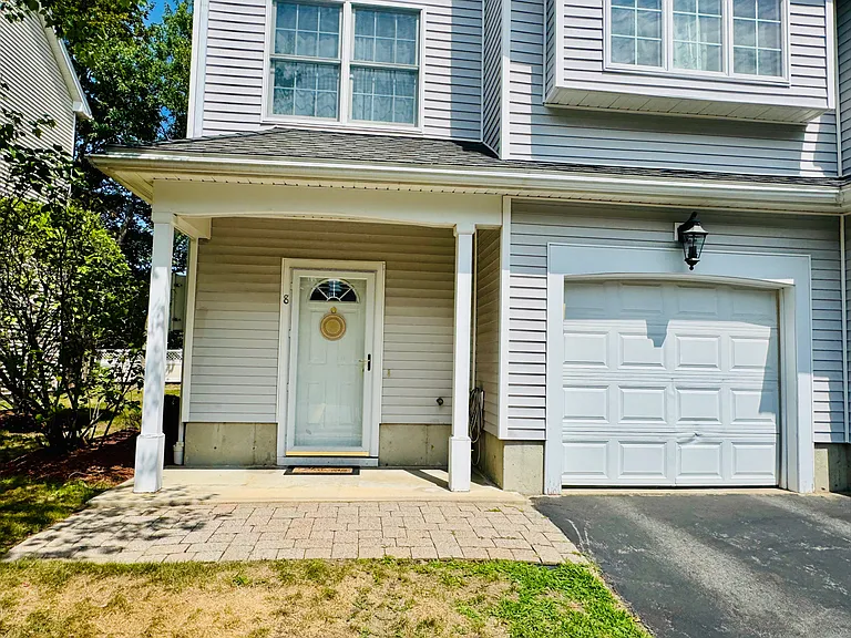130 Turnpike Rd #8 — Photo 1