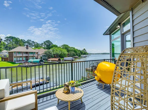 3362 Desert Inn Dr, Montgomery, TX 77356