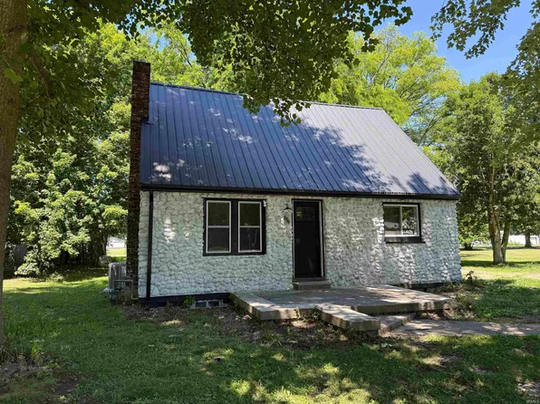 554 Grant St, Rome City, IN 46784