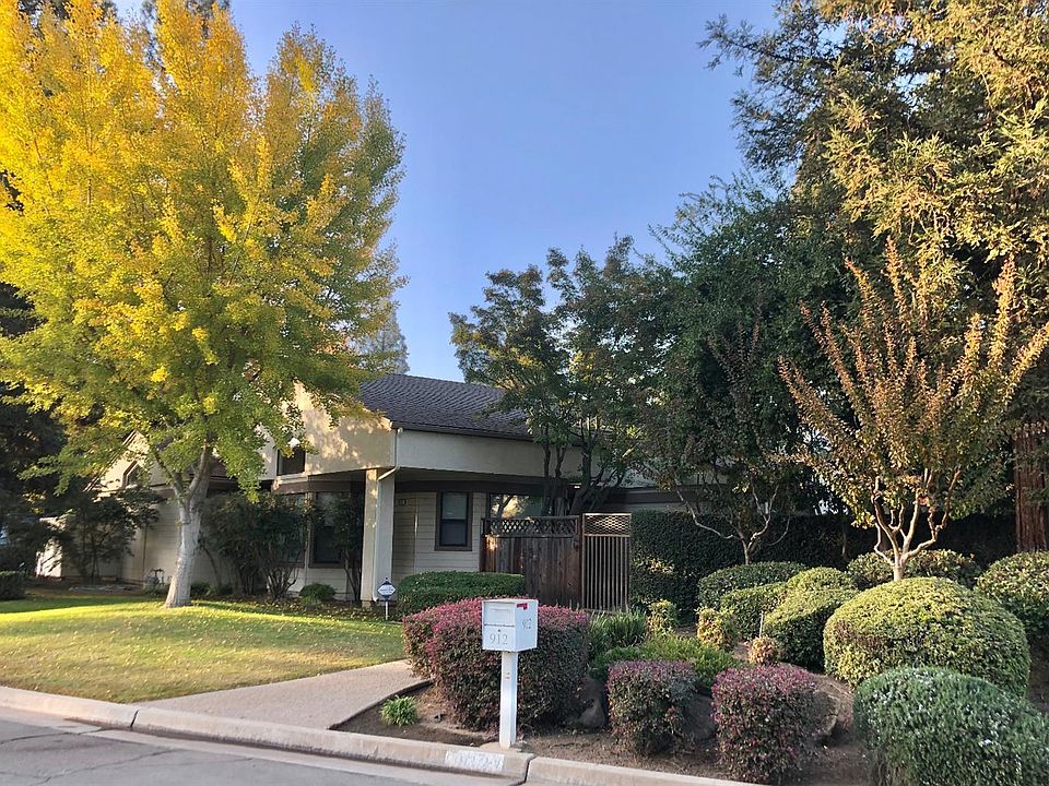 1st image of 912 E Berkshire Ln