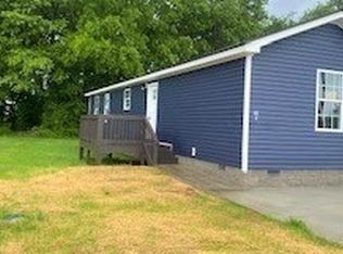 129 Mace Ln, Oak Grove, KY 42262