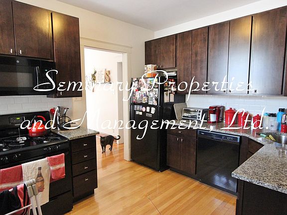 2nd image of 3945 N Hamilton Ave #1
