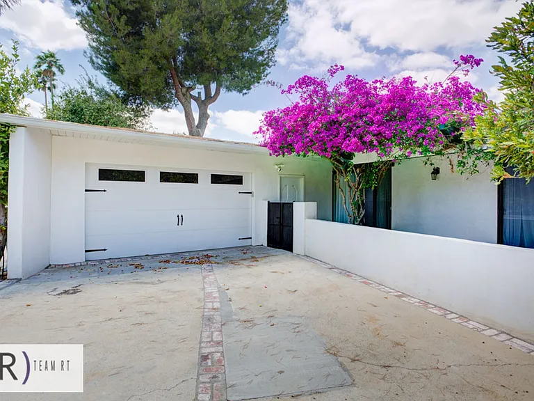 5304 Grassy Trail Dr — Photo 3