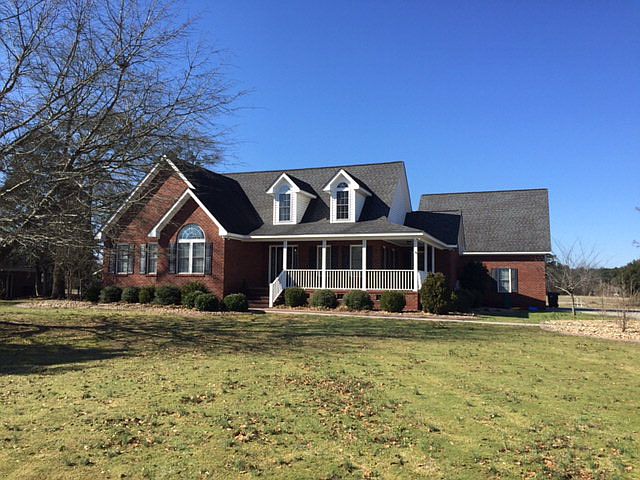 1st image of 607 Deer Acres Dr
