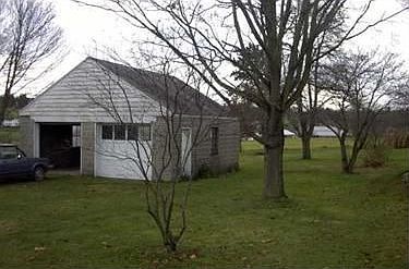2nd image of 2048 Hobson