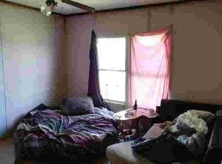 845 Gaines Rd, Brandenburg, KY 40108