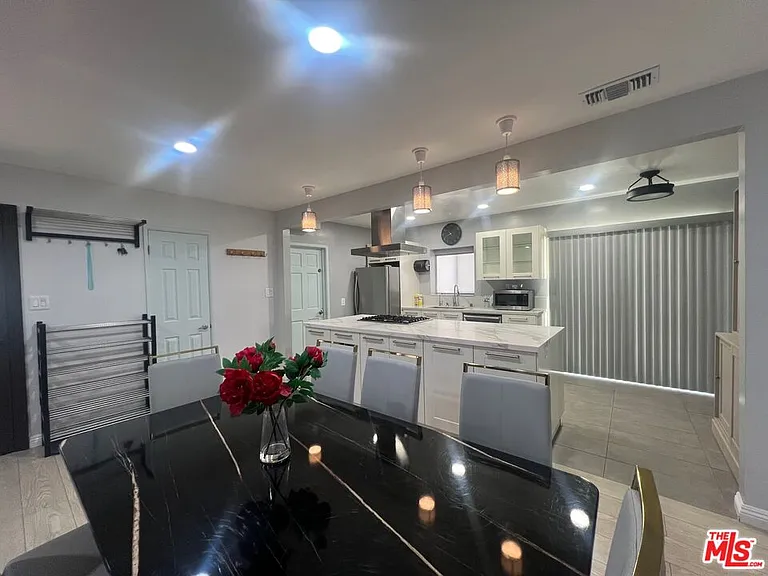 5059 Catalon Ave — Photo 13