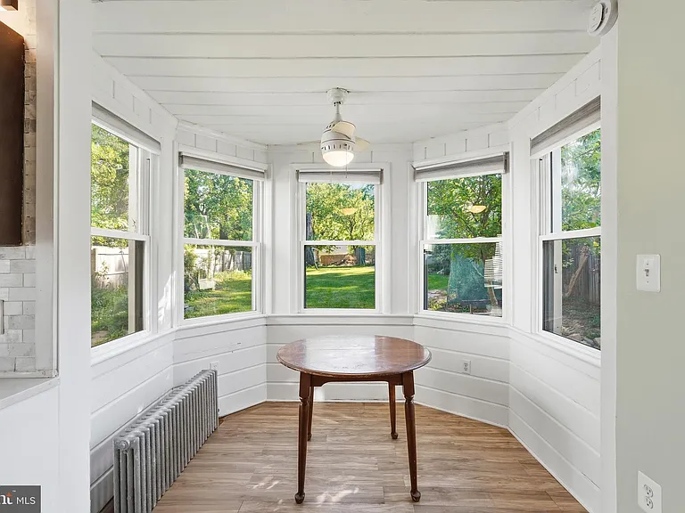 605 Ethan Allen Ave — Photo 18