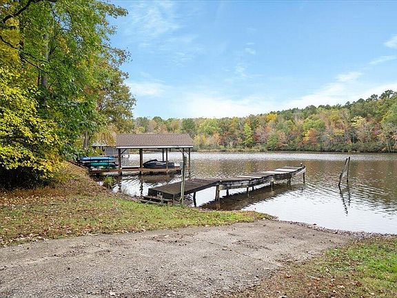 2nd image of 167 Spring Branch Dr