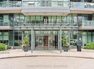 231 Fort York Blvd #427, Toronto, ON M5V 1B2