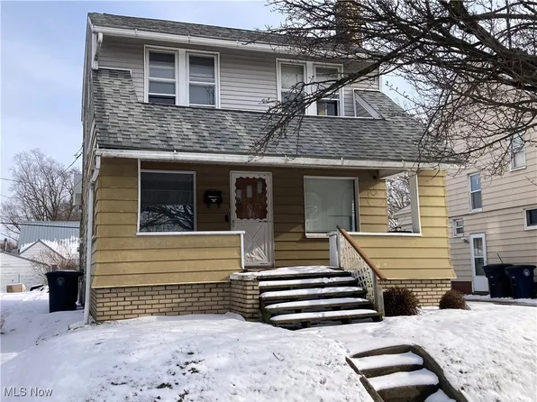 1203 N Main St, Akron, OH 44310