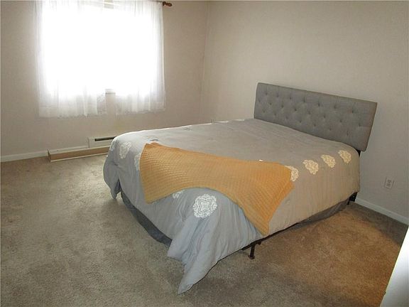 5th image of 1560 Douglas Ave APT C33
