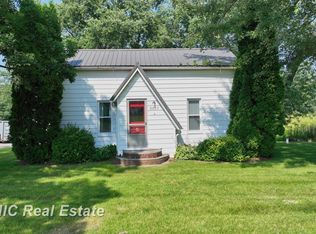 6685 State Rd, Millington, MI 48746