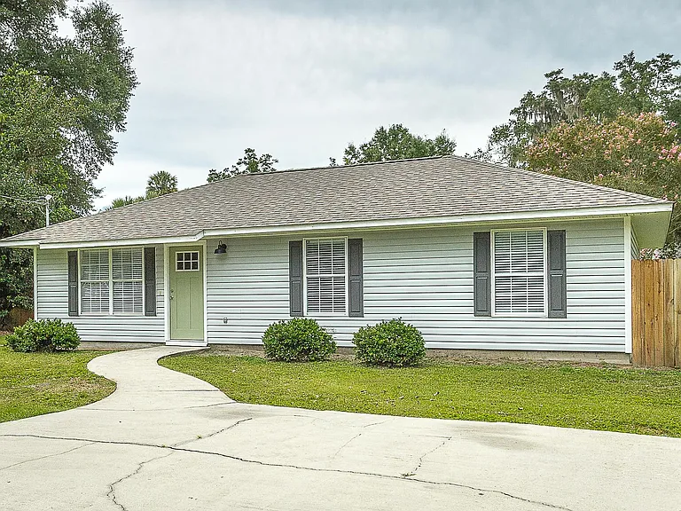 33 Dogwood Dr — Photo 4