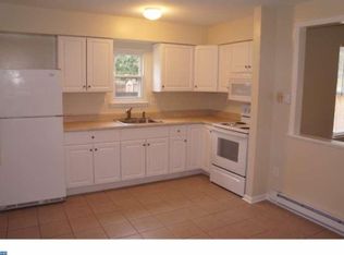 85 Berkshire Rd, Sicklerville, NJ 08081