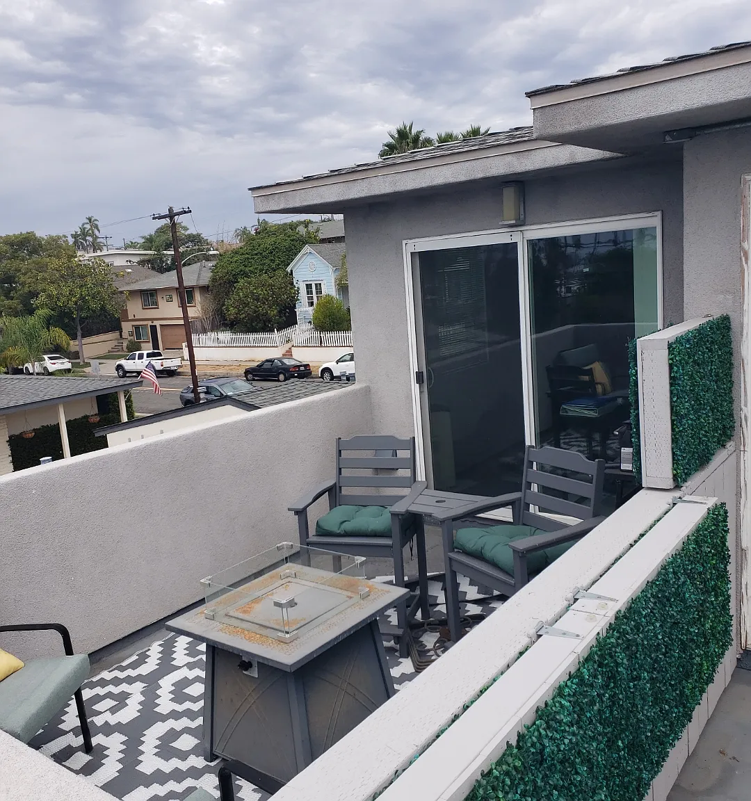 237 S Clementine St — Photo 4