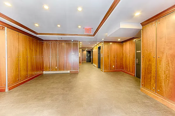 Rented by Compass | media 35