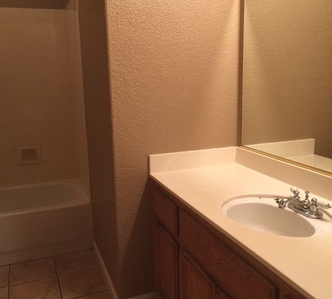 3rd image of 4538 Terrace Downs Way