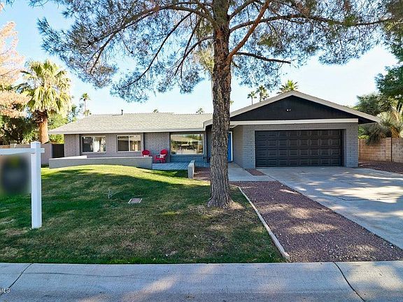 2nd image of 347 Ancora Dr W