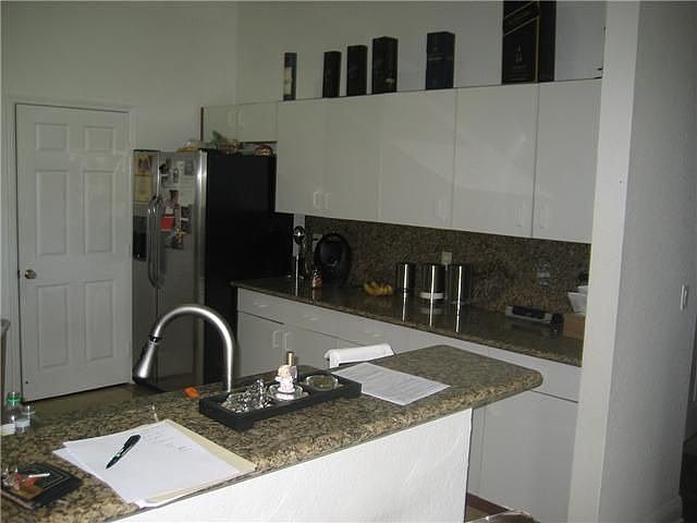 2nd image of 14129 SW 31st St